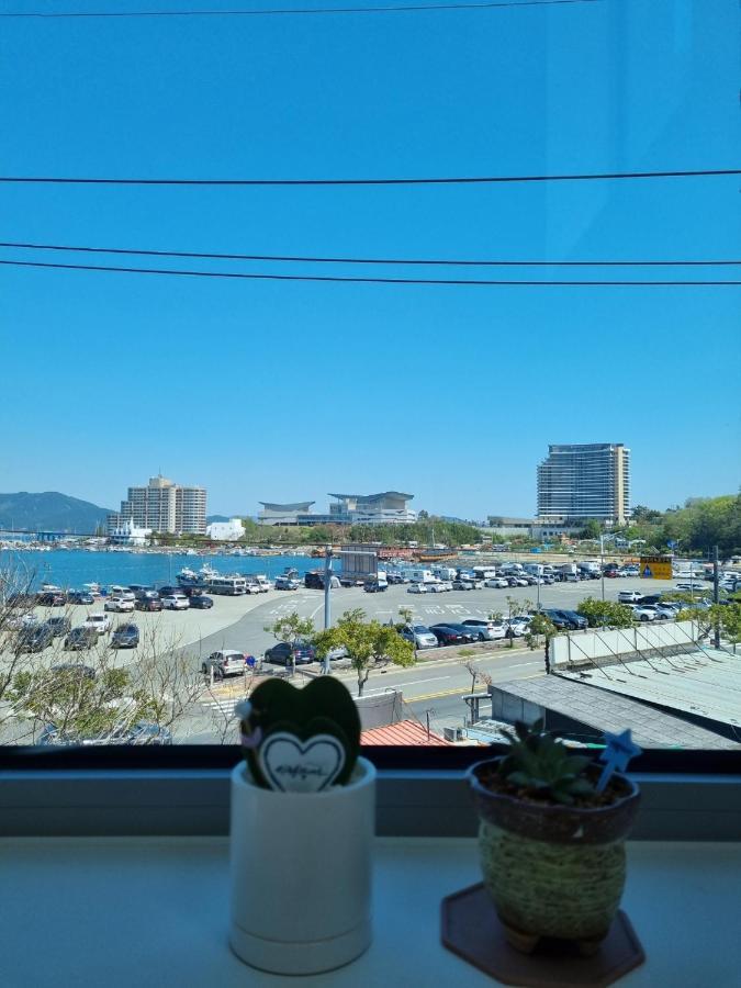 Bed and Breakfast Laon On 37 Tongyeong Exterior foto